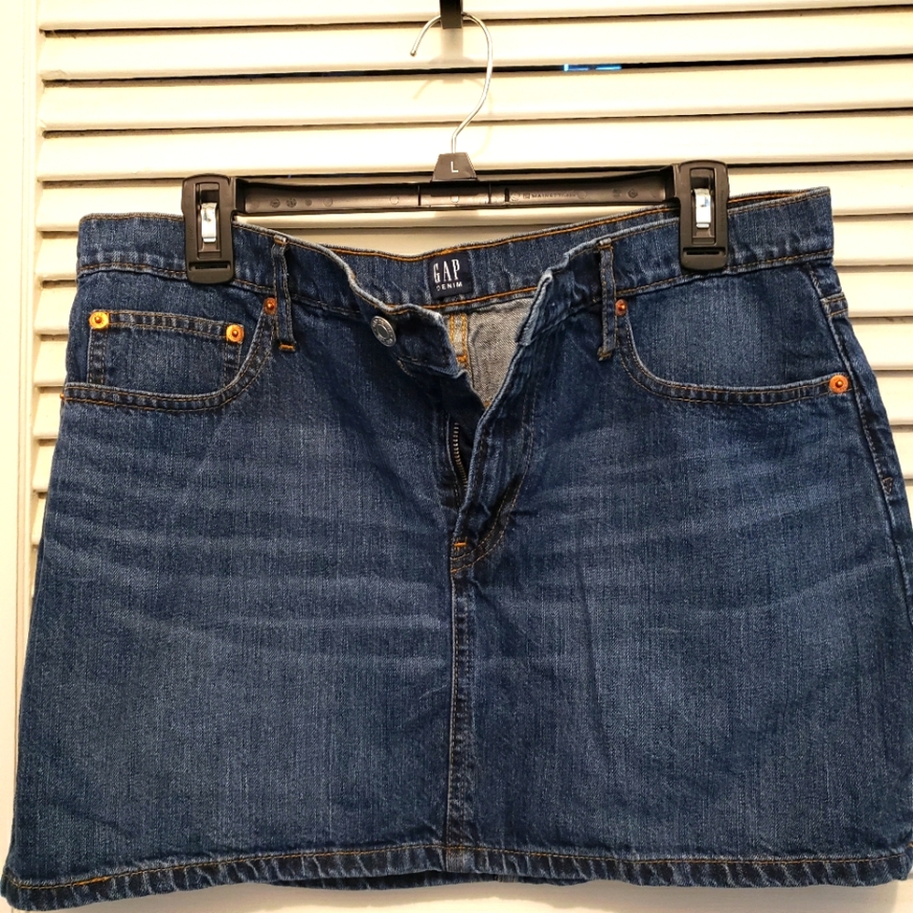 Gap jean skirt